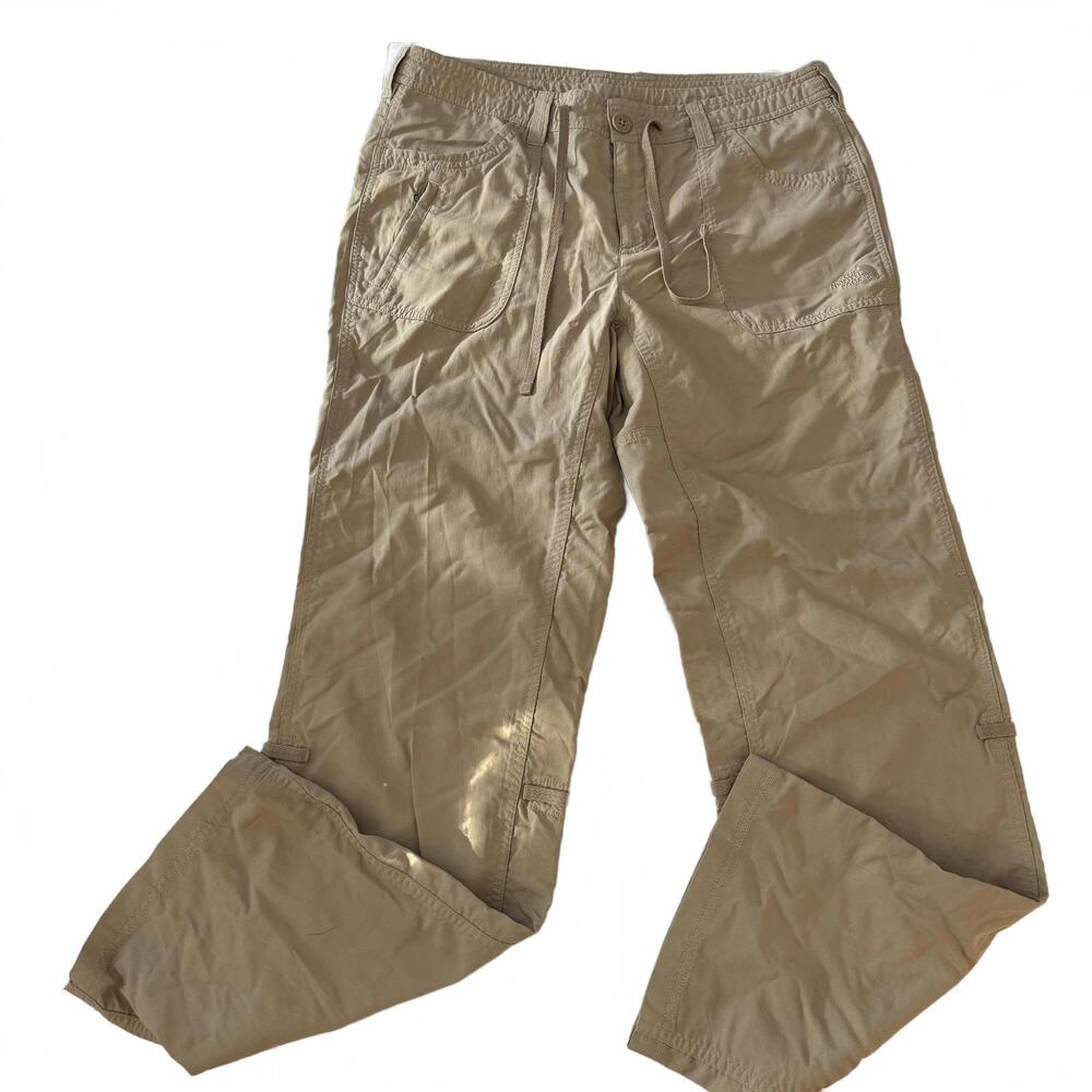 The North Face Women's Tan Hiking Performance Cargos Size 10 Roll up with Button